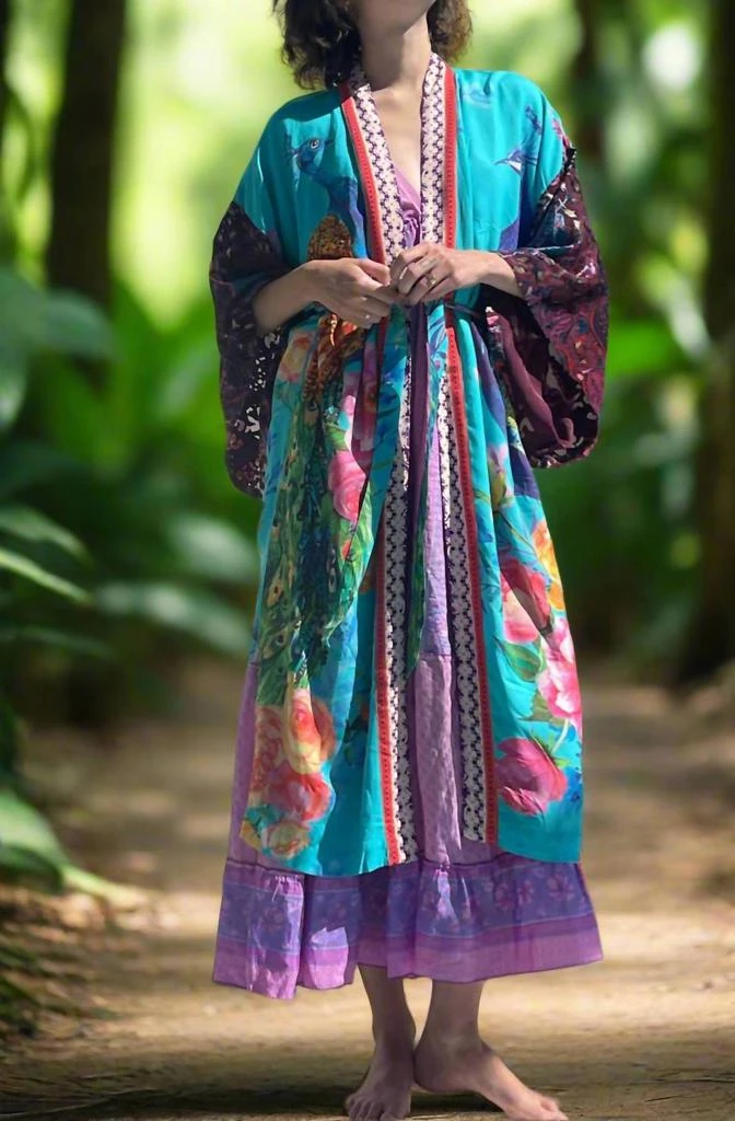 ARATTA Aratta - Majestic Peacock Kimono 1