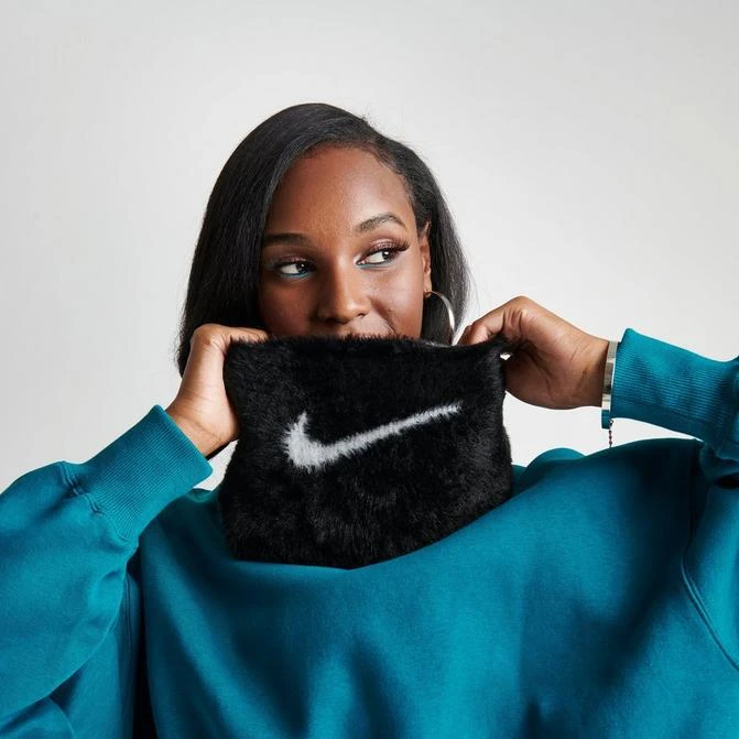 NIKE Women's Nike Plus Knit Infinity Scarf 1