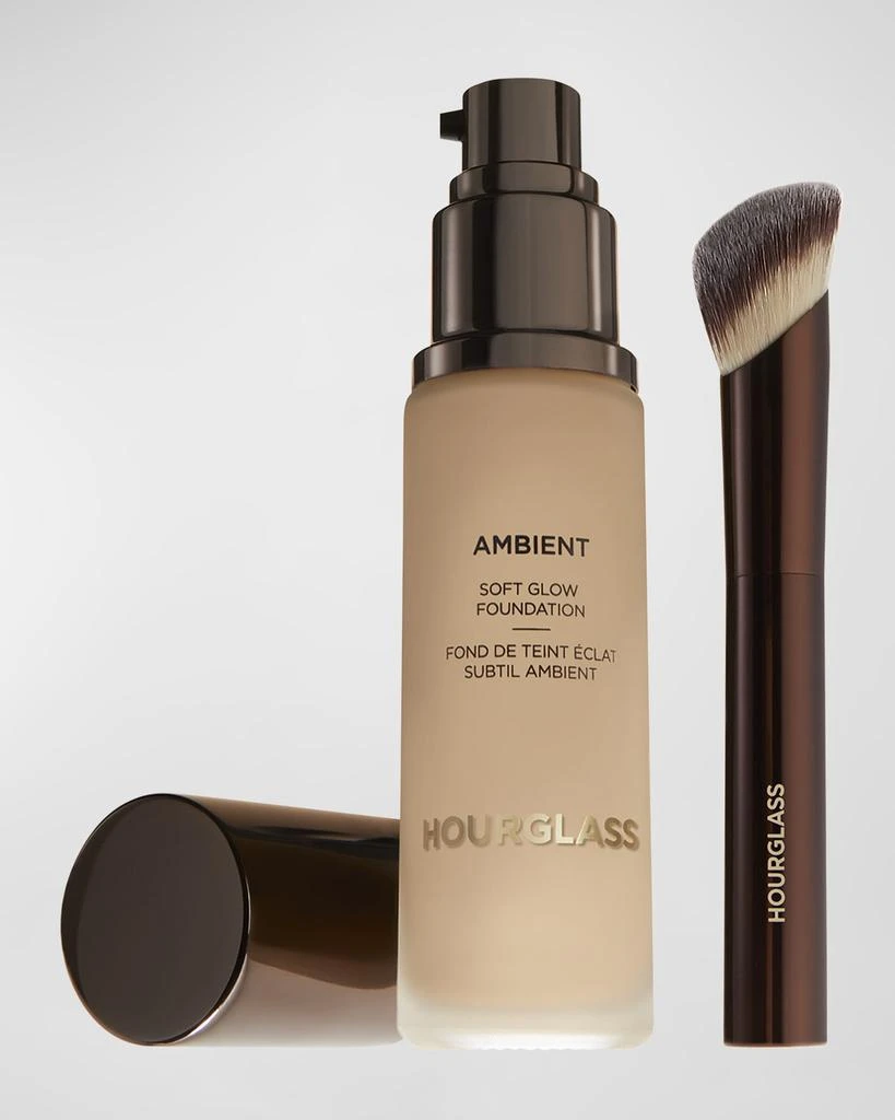 Hourglass Cosmetics Ambient Soft Glow Foundation Brush 2