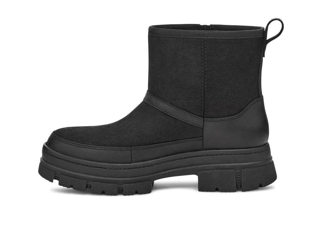 UGG Ashton Zip 3