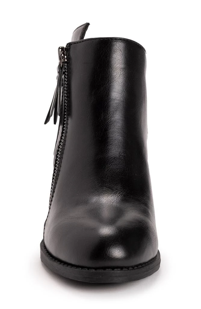 MUK LUKS Yellowstone Yardley Bootie 2