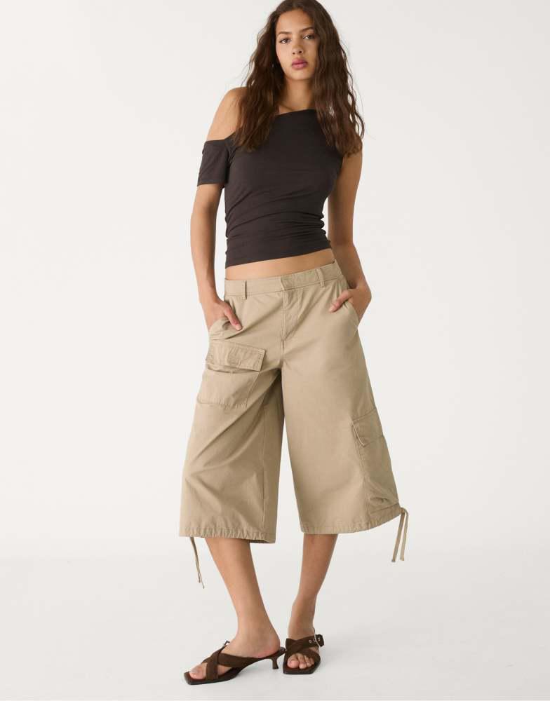 Stradivarius Stradivarius asymmetrical neck top in brown