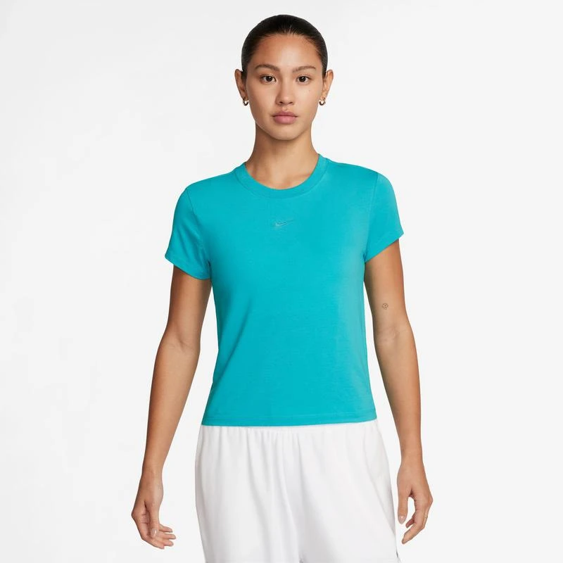 NIKE Nike Chill Knit Crop T-Shirt - Women's 1