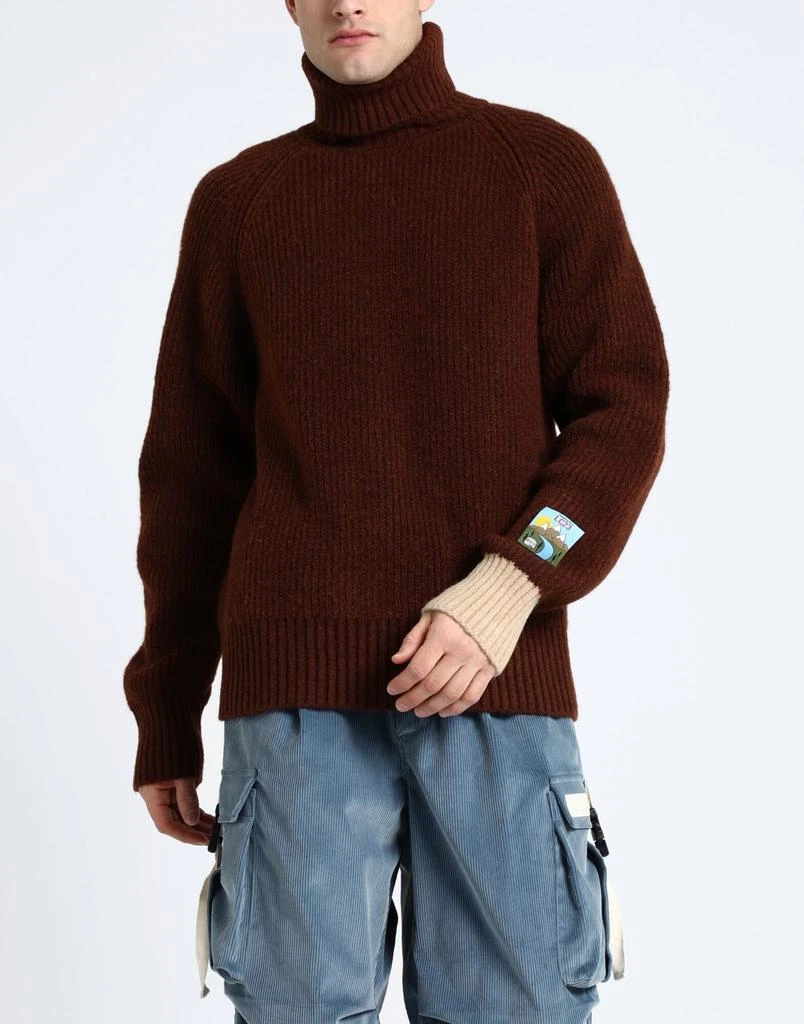 Lc23 Turtleneck 2