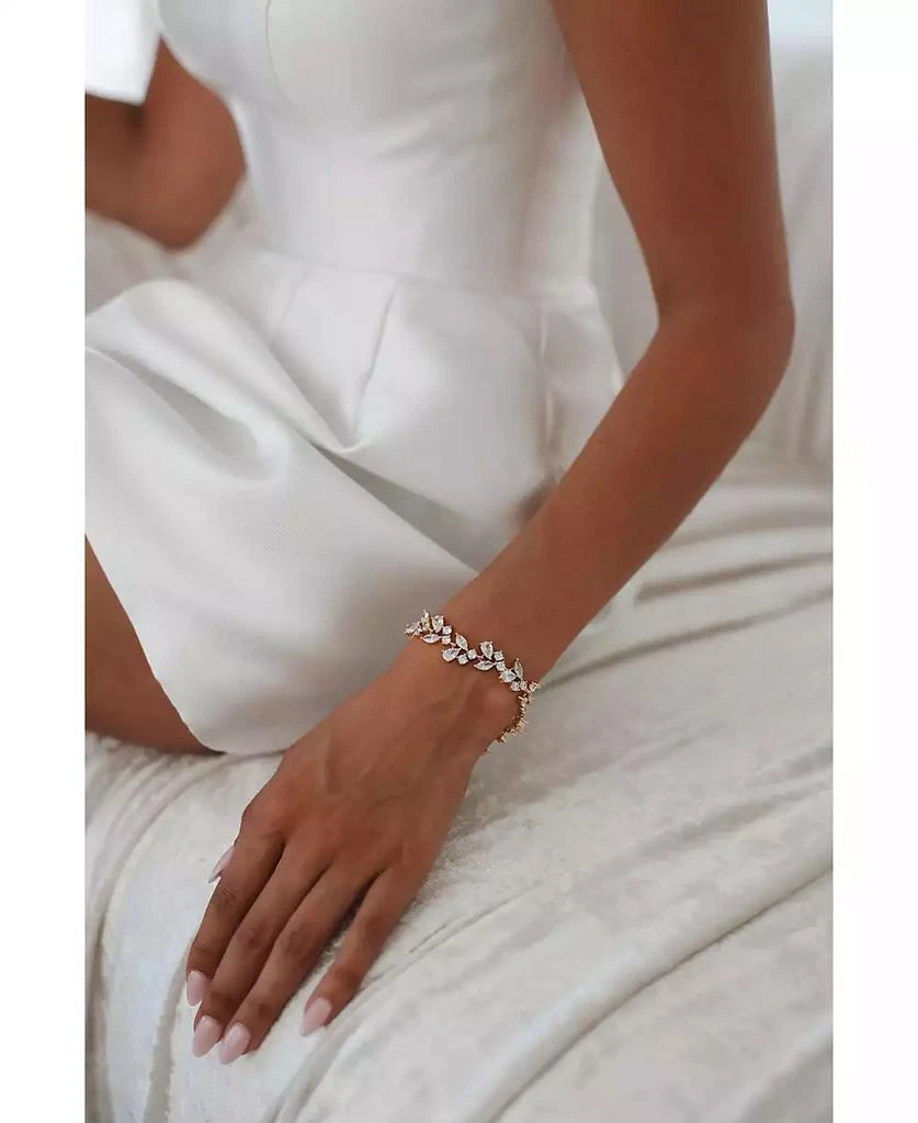 Untamed Petals Cami Crystal Bracelet 2