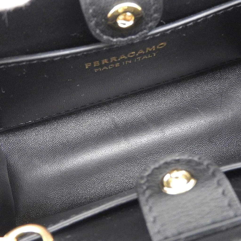 Salvatore Ferragamo Leather Handbag (Pre-Owned) 3