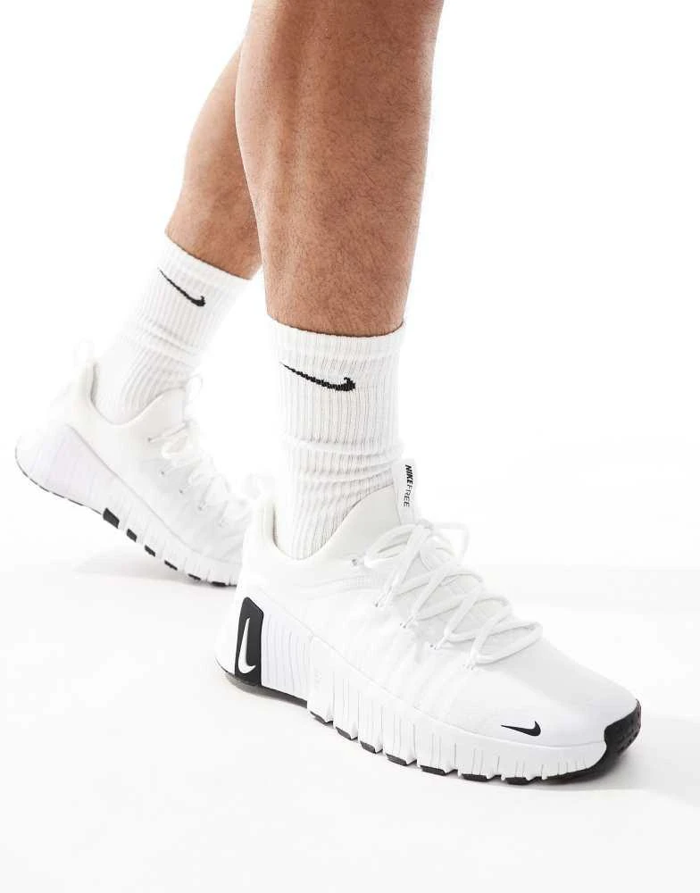 NIKE Nike Training Free Metcon 6 unisex trainers in white and black 1
