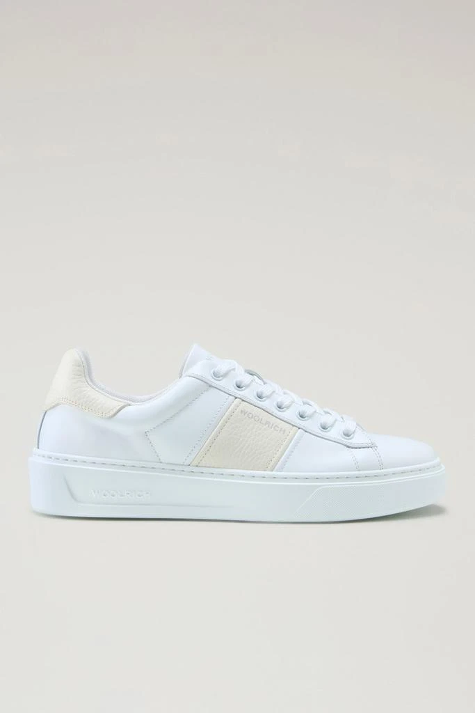 WO-FOOTWEAR Classic Court Sneakers in Leather with Contrasting Stripe