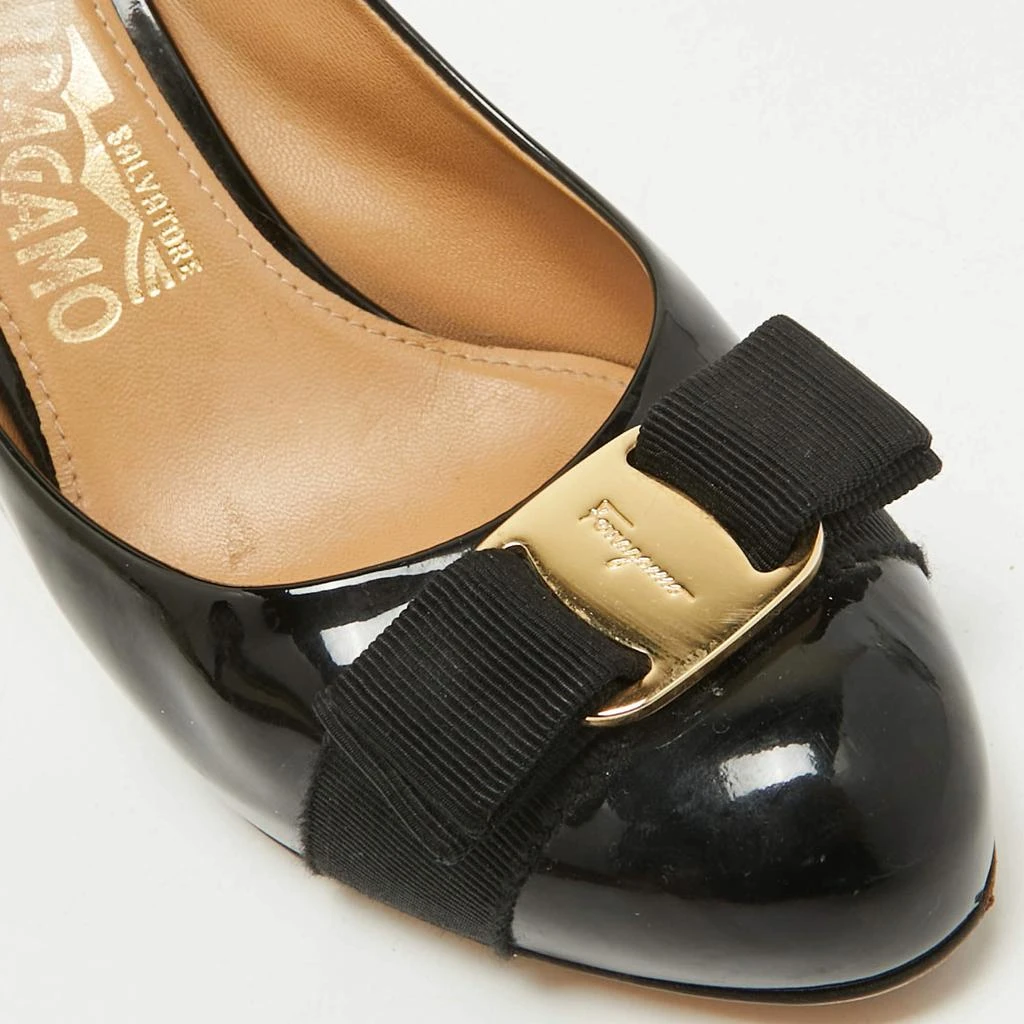 Salvatore Ferragamo Salvatore Ferragamo Black Patent Leather Vara Bow Pumps Size 37 7