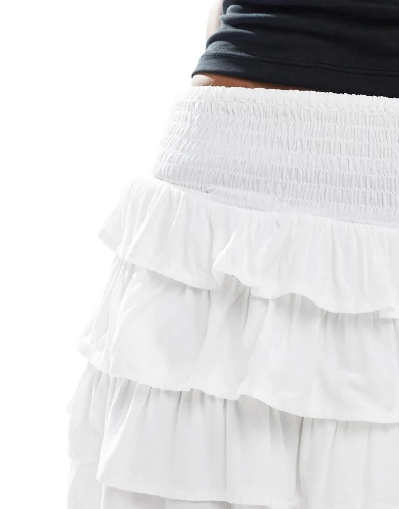 Bershka Bershka tiered mini skirt in white 3