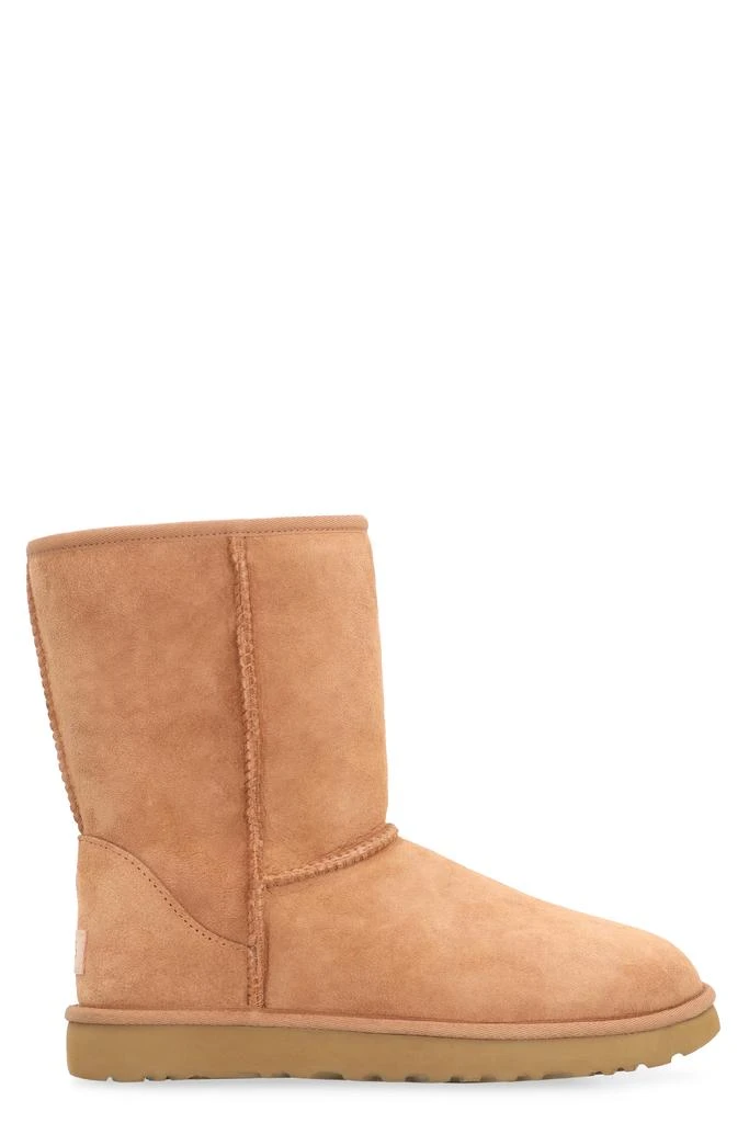 UGG BOOT CLASSIC SHORT II 1