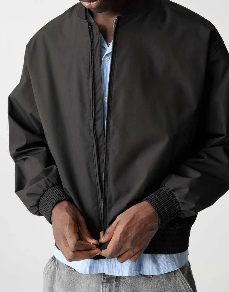 Pull&Bear Pull&Bear lightweight bomber jacket in black 3