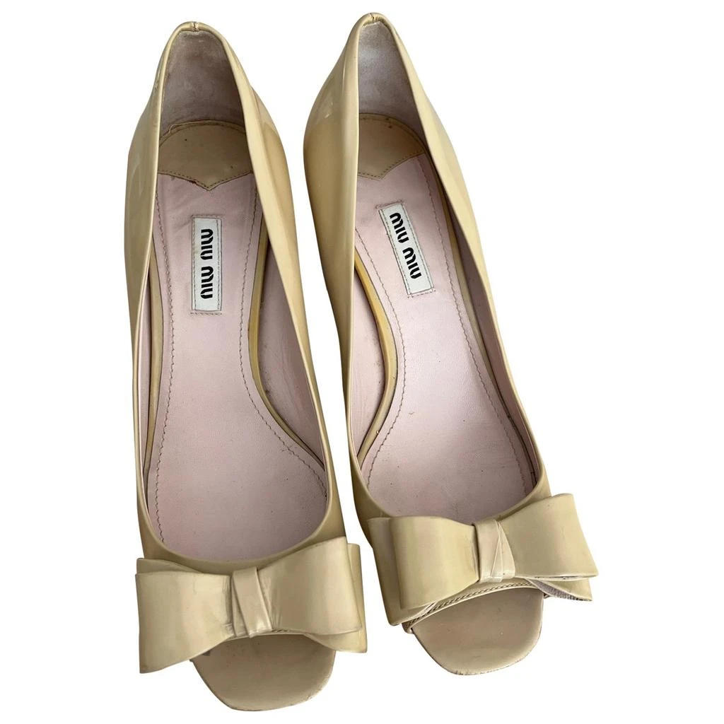 Miu Miu Women's Vintage Leather Sandals Brown