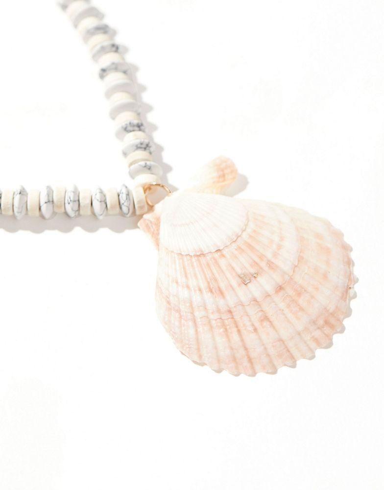 8 Other Reasons 8 Other Reasons statement shell necklace in pink