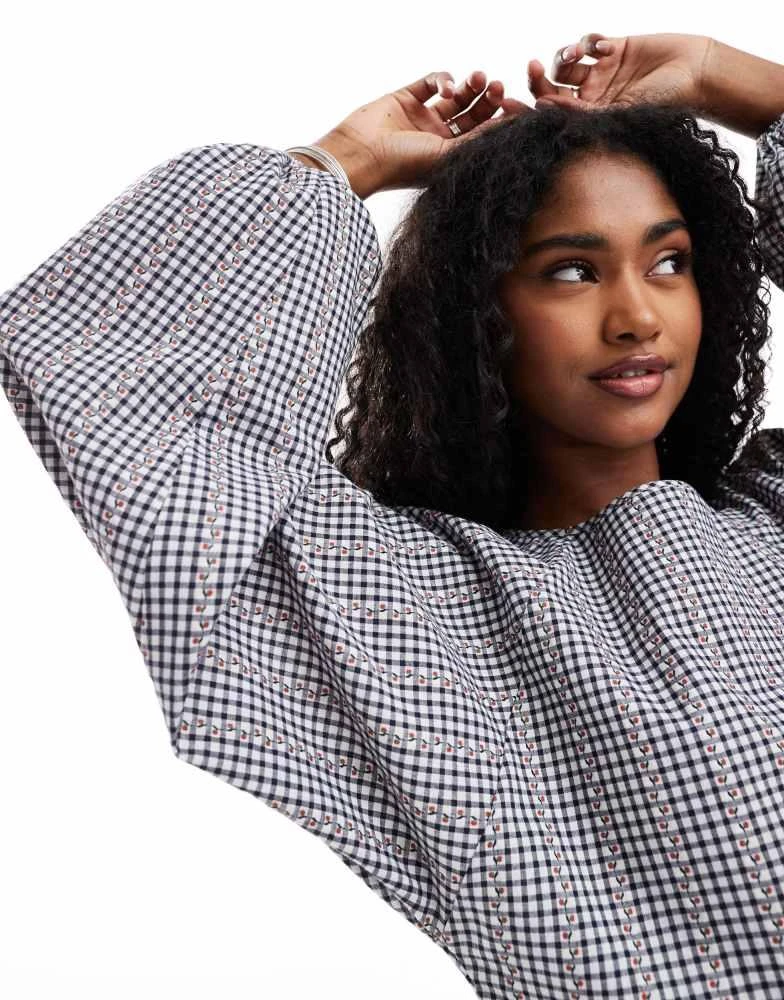 Daisy Street Daisy Street long sleeve smock dress in black floral