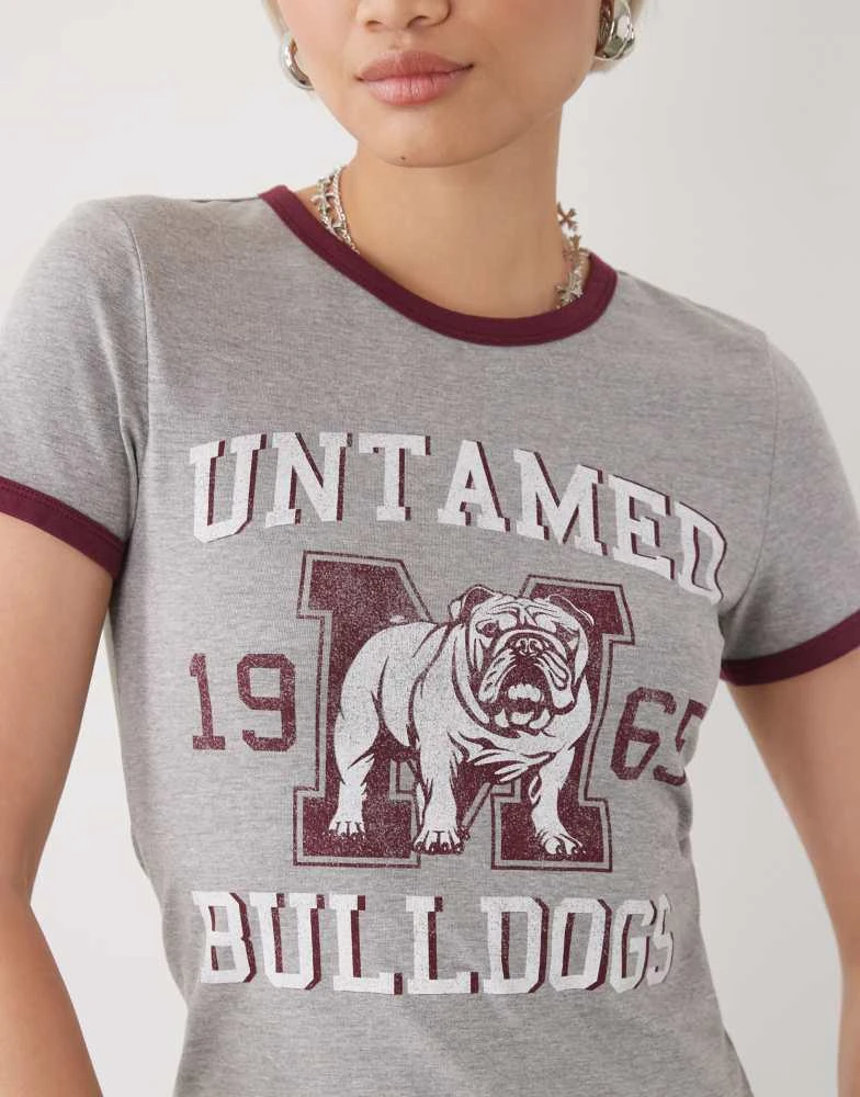 Noisy May Noisy May ringer tee with varsity bulldog print in light grey 3