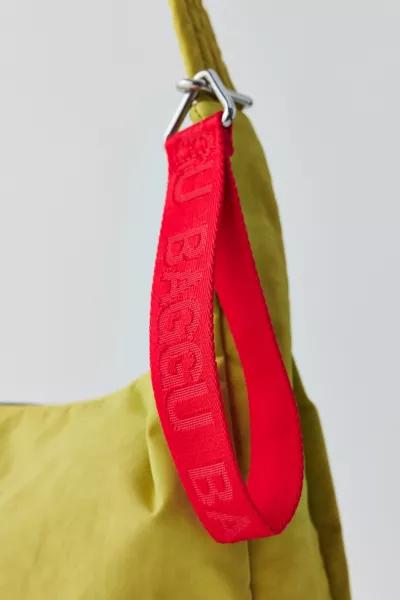 BAGGU BAGGU UO Exclusive Logo Keychain