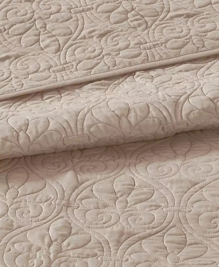 Macy's Quebec 3-Pc. Quilt Set 6