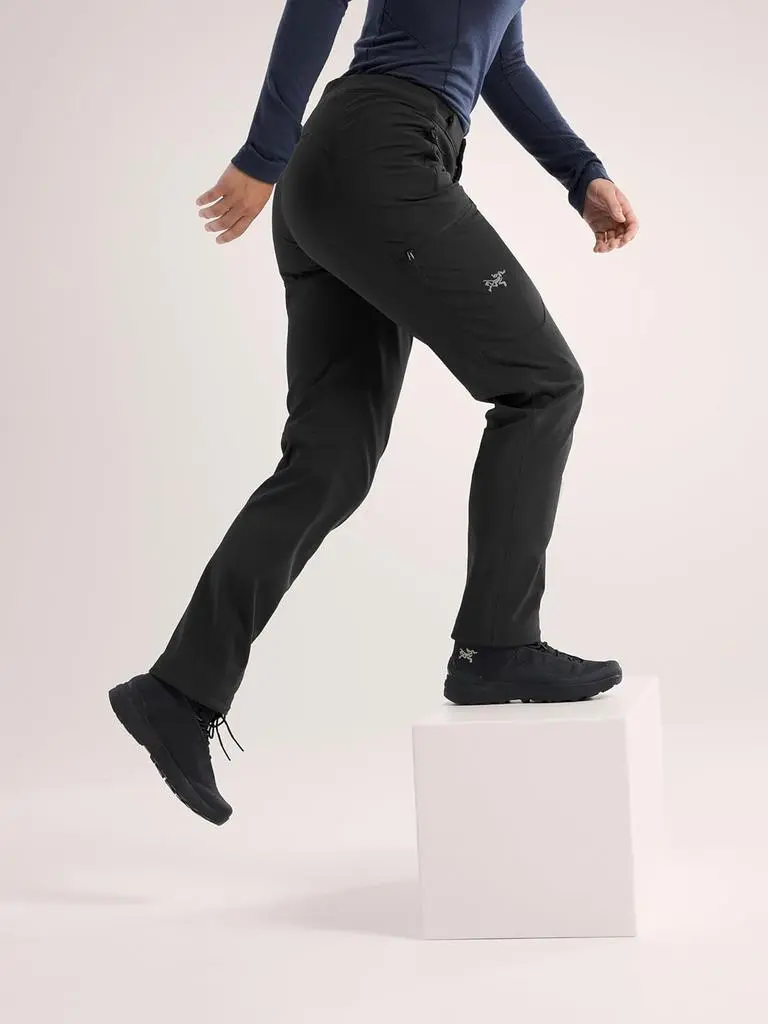 Arc'teryx Arc'teryx Gamma MX Pant Women's | Our Warmest Gamma Softshell Pant 9