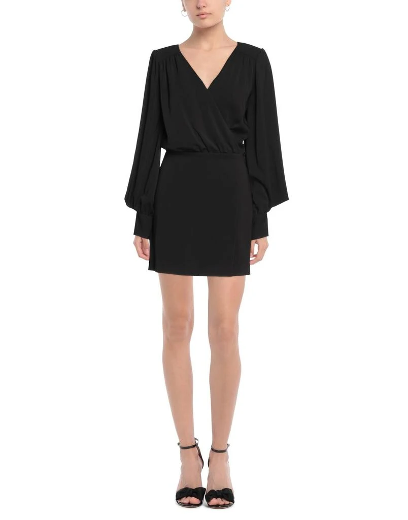 VIA ROMA • 1 Short dress 2