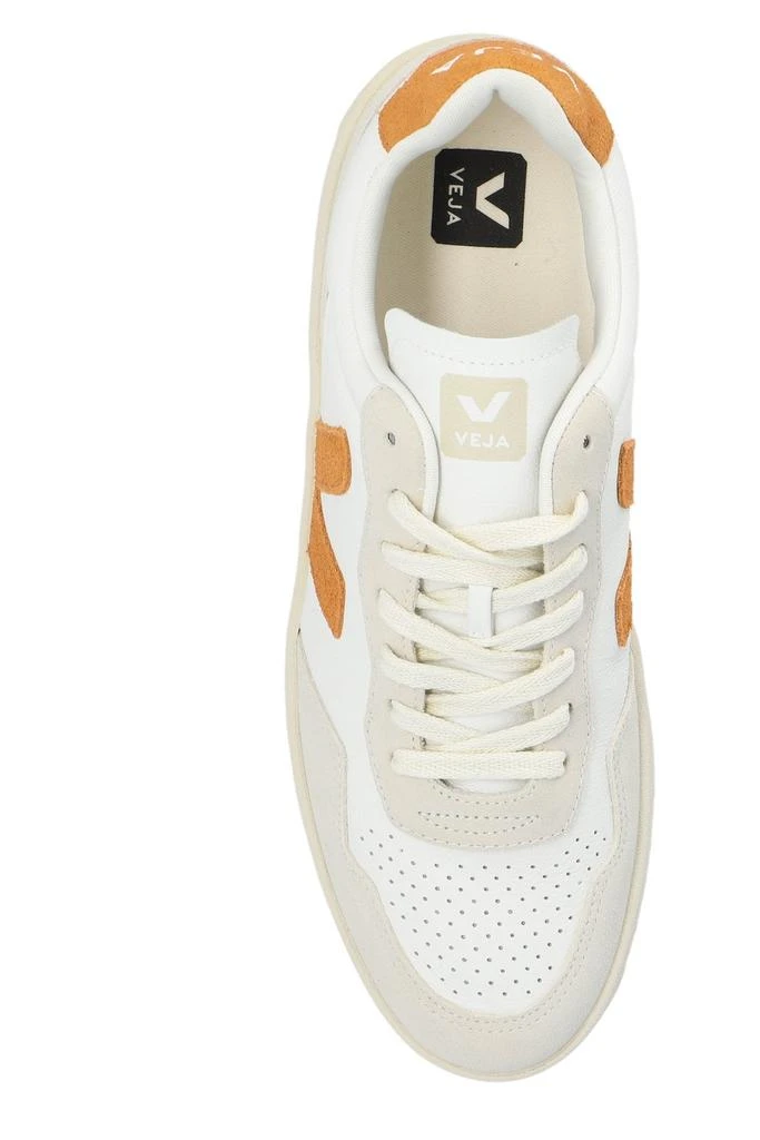 Veja Veja V90 Lace-Up Sneakers 4