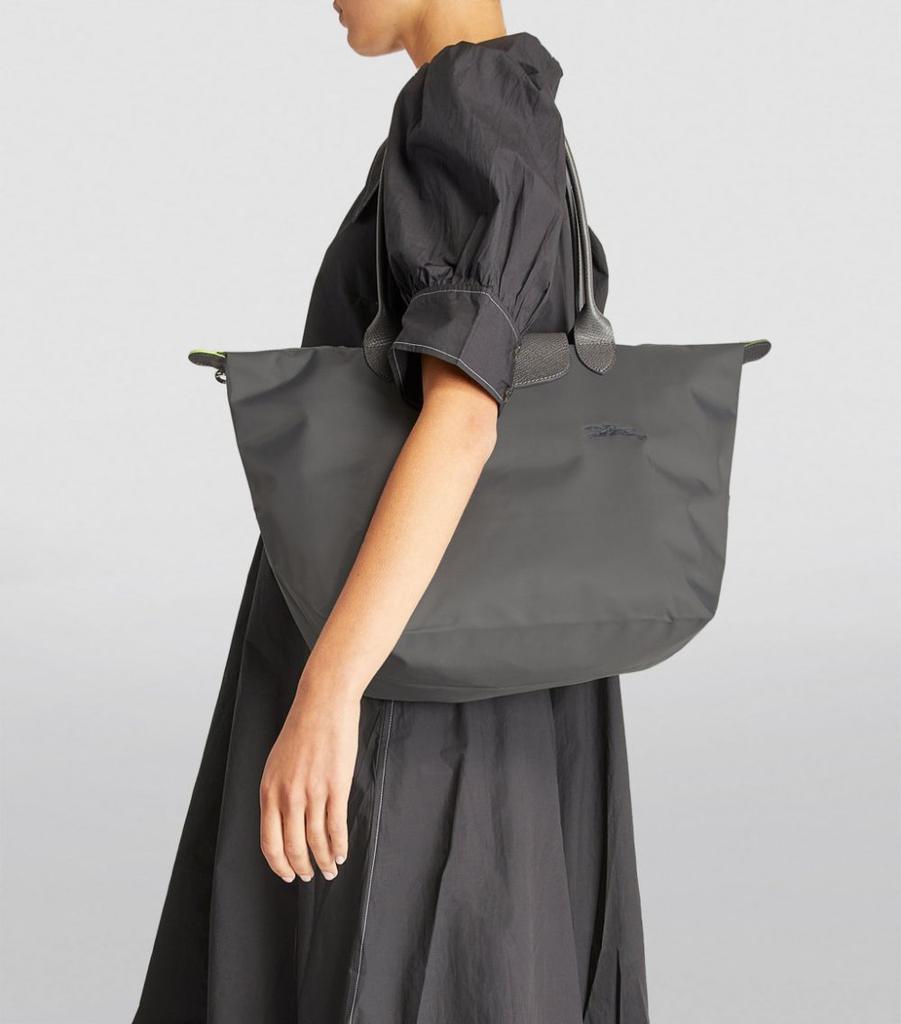 Longchamp Large Le Pliage Green Tote Bag - BeyondStyle