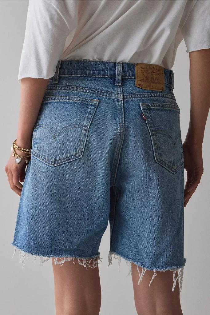 Urban Renewal ReMADE By UO Levi’s® Denim Short 5