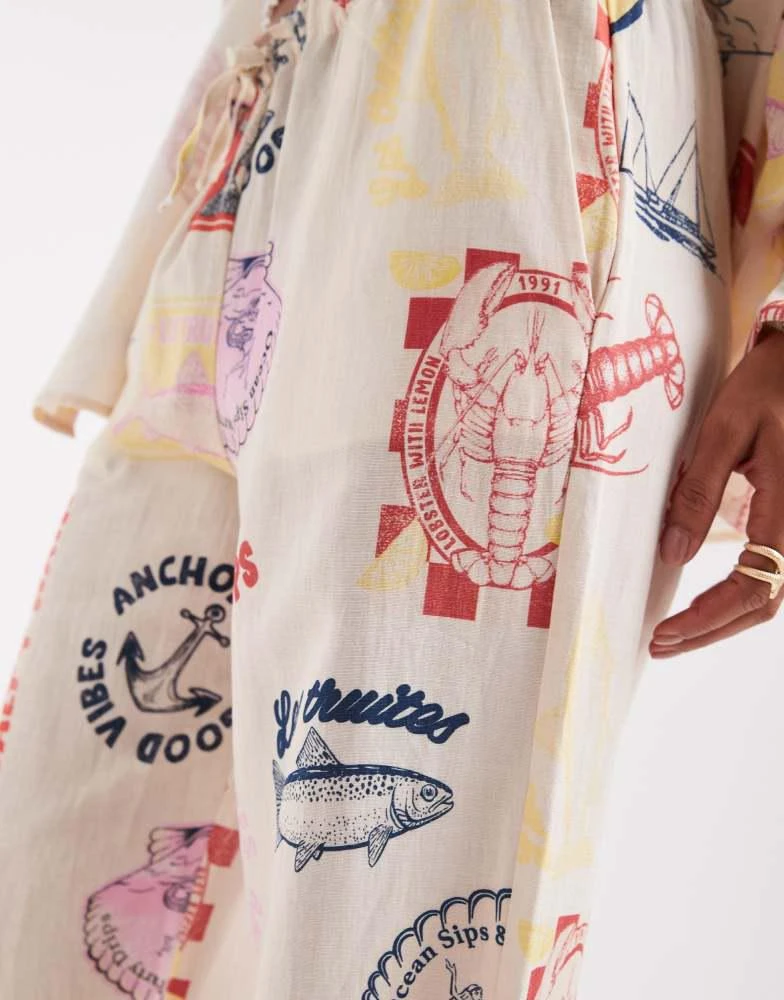 Pull&Bear Pull&Bear printed summer trouser co-ord in ecru 2