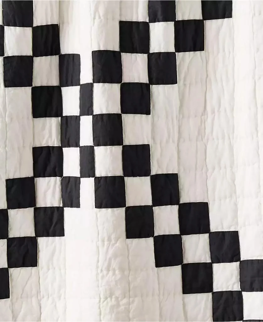 Lands
 End Irish Chain Quilt 3