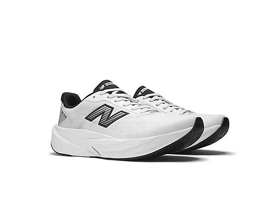 New Balance FuelCell Rebel v5