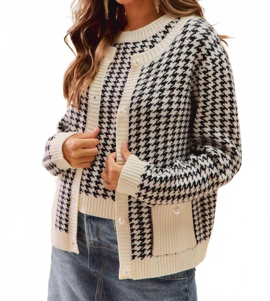 So Me Missy Houndstooth Cardigan Sweater In Checkered 2