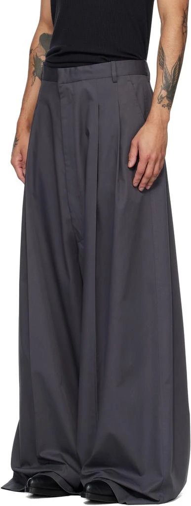 LU
U DAN Gray Lowline Trousers 4