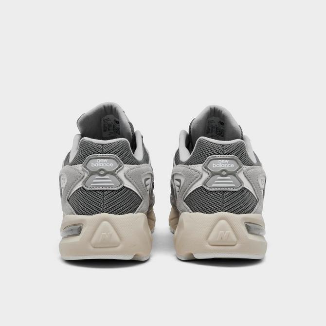 New Balance Men's New Balance 725 V1 Casual Shoes - Sneakers