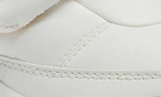 SOREL Ona RMX Waterproof Puffy Strap Bootie 10