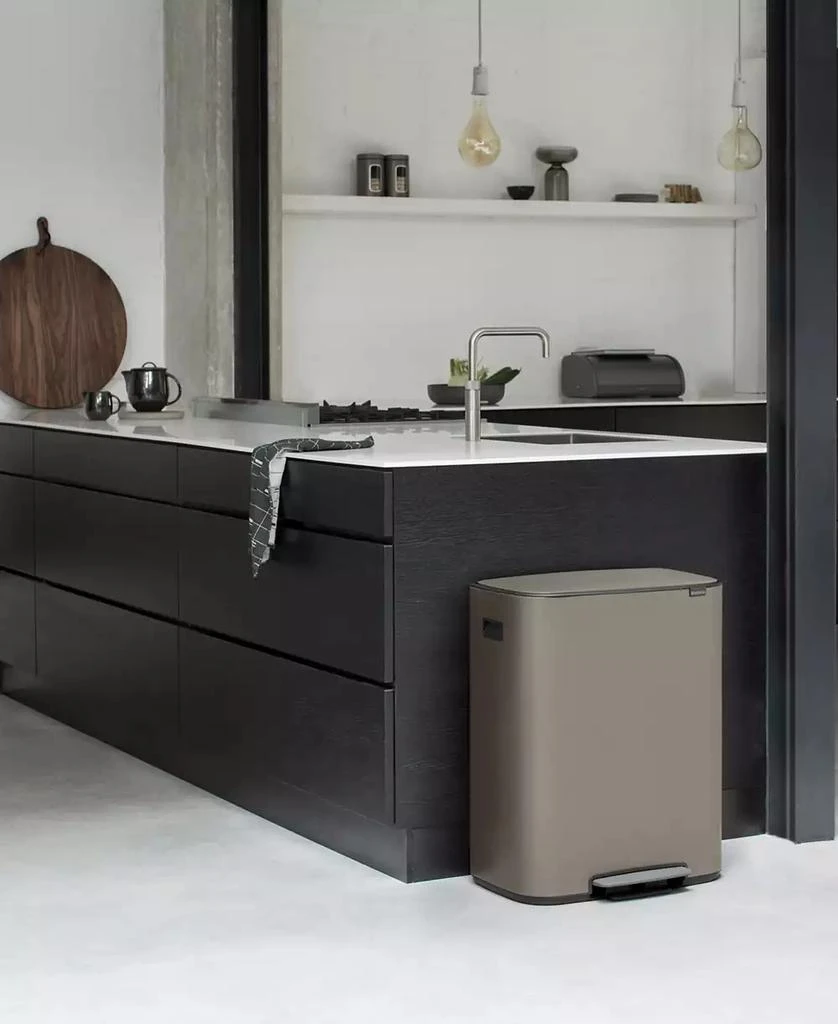 Brabantia Bo Step on Trash Can, 16 Gallon, 60 Liter 5