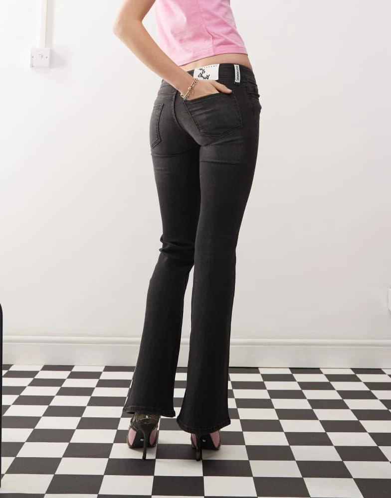 Cheap Monday Cheap Monday Booty Bei stretch low rise bootcut jeans in polly charcoal black wash 2
