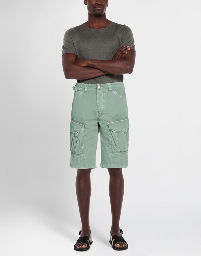 BERNA Shorts & Bermuda