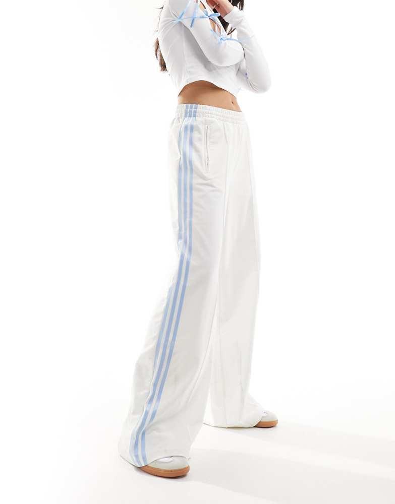 【ADIDAS】3S stripe knit track pants White★追跡可 Adidas 3 Stripes Mens Joggers Zip Pockets Skinny Trackpants