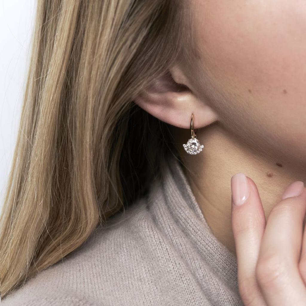 Dinny Hall Libby lab-created diamond drops