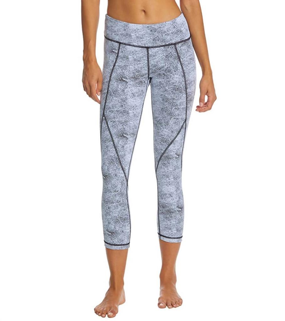 Vimmia WOMEN'S REVERSIBLE SPECKLE PRINT SPEED CAPRI LEGGING