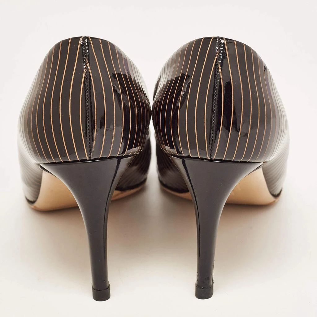 Salvatore Ferragamo Salvatore Ferragamo Brown/Gold Patent Leather Vara Bow Pumps Size 39.5 5