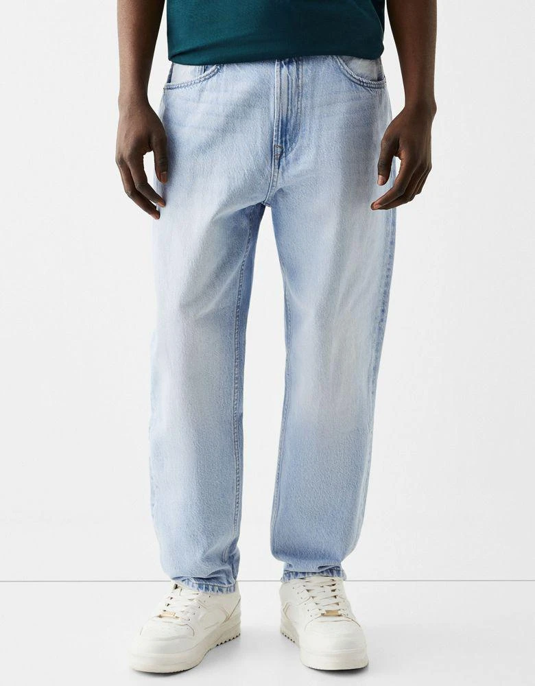 Bershka Bershka loose fit jeans in light blue 4