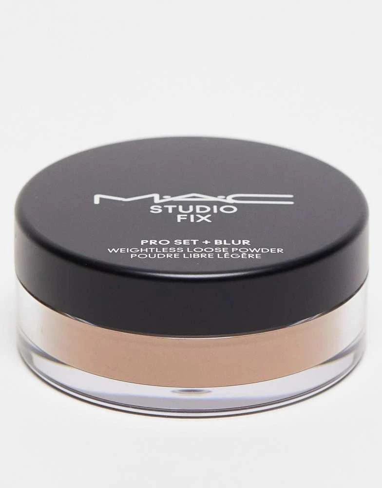 MAC MAC Studio Fix Pro Set + Blur Weightless Loose Powder 1