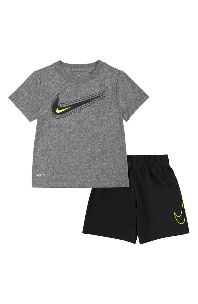 NIKE Short 
Shirt Set
