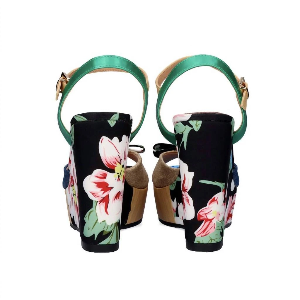 Exe Exe - Women
s Naomi 011 Wedge Heel 5