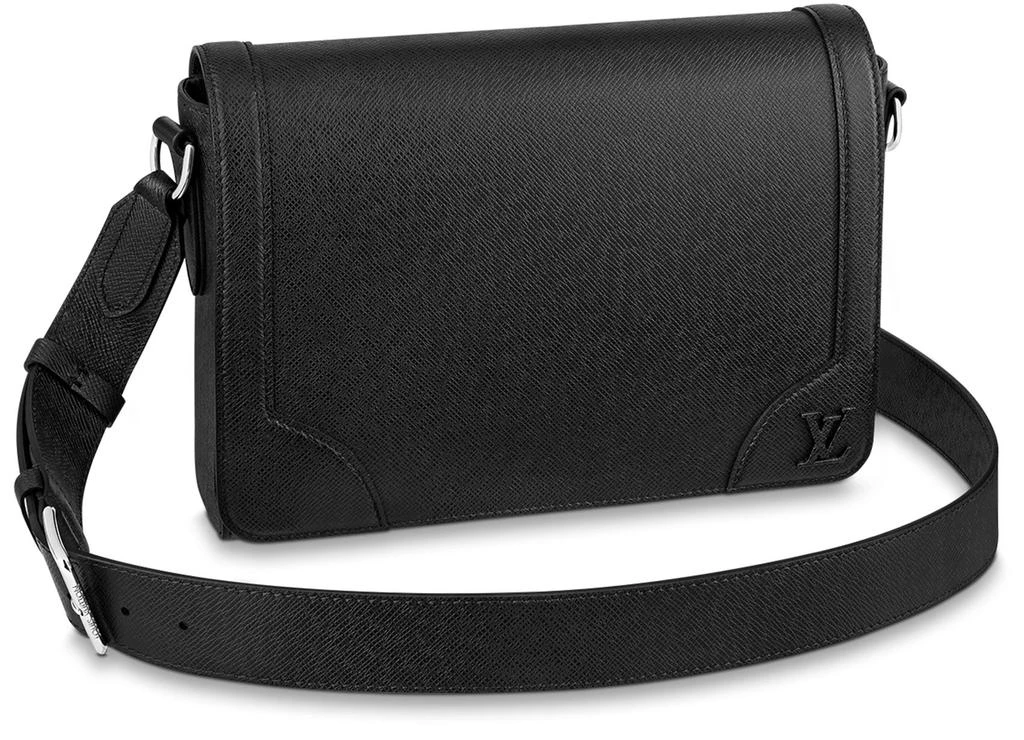 LOUIS VUITTON New Flap Messenger 1