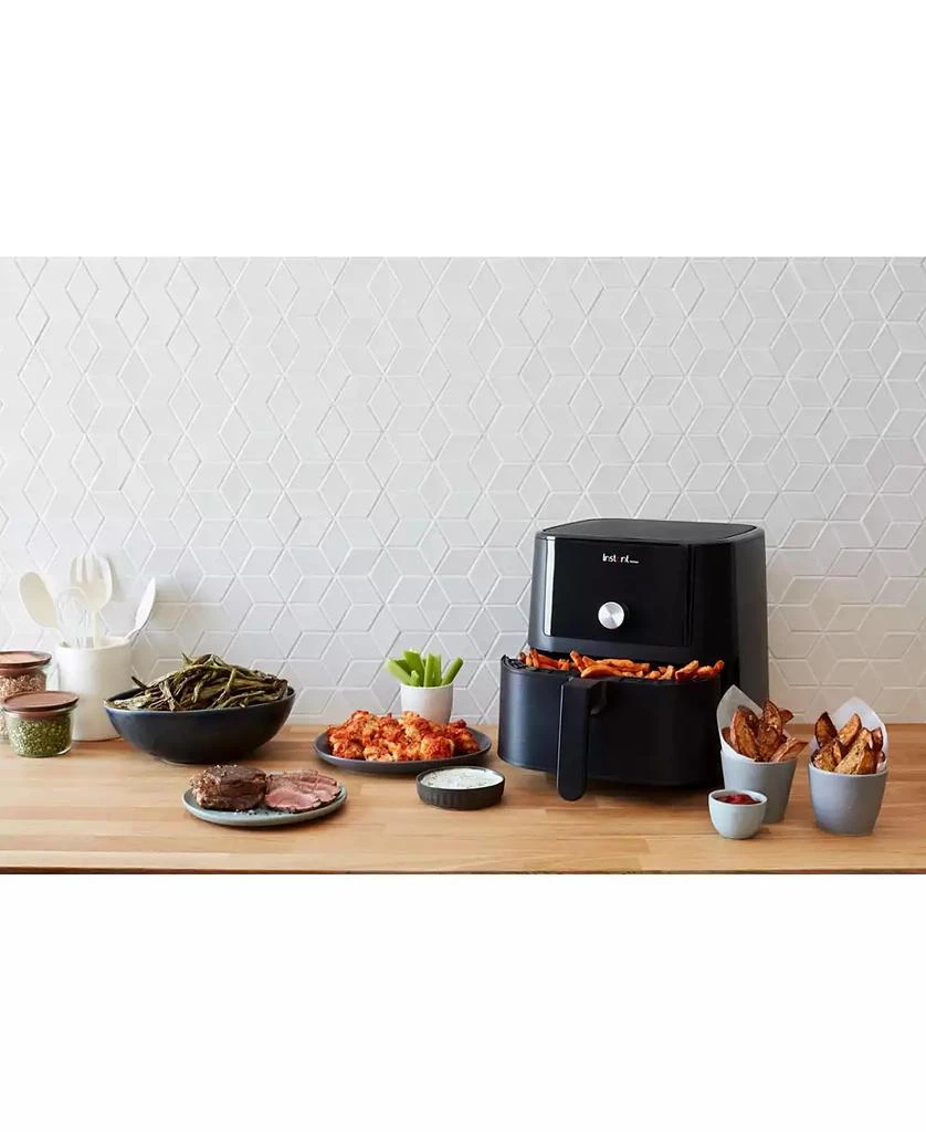 Instant pot Vortex 6 Qt. 4-in-1 Air Fryer with Digital Touchscreen 6