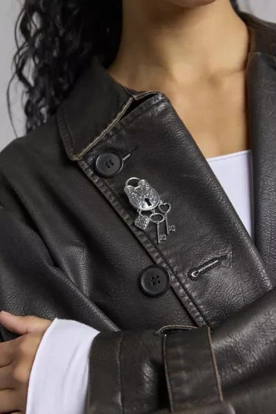 Urban Outfitters Key To My Heart Lock Charm Brooch 1