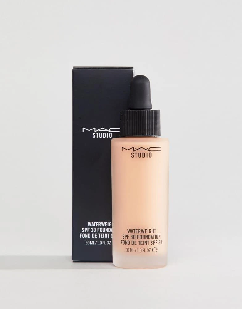 MAC MAC Studio Waterweight SPF 30/PA++ Foundation 19