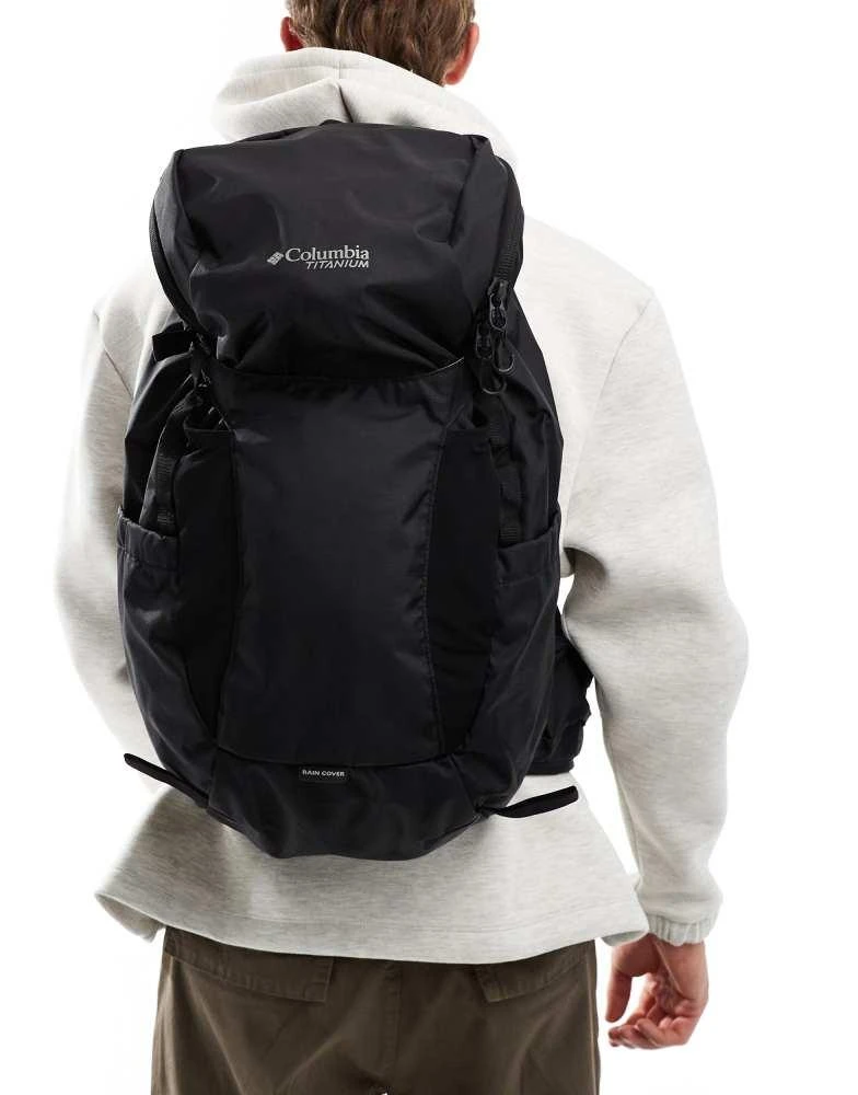 Columbia Columbia Triple Canyon 36L backpack in black 3